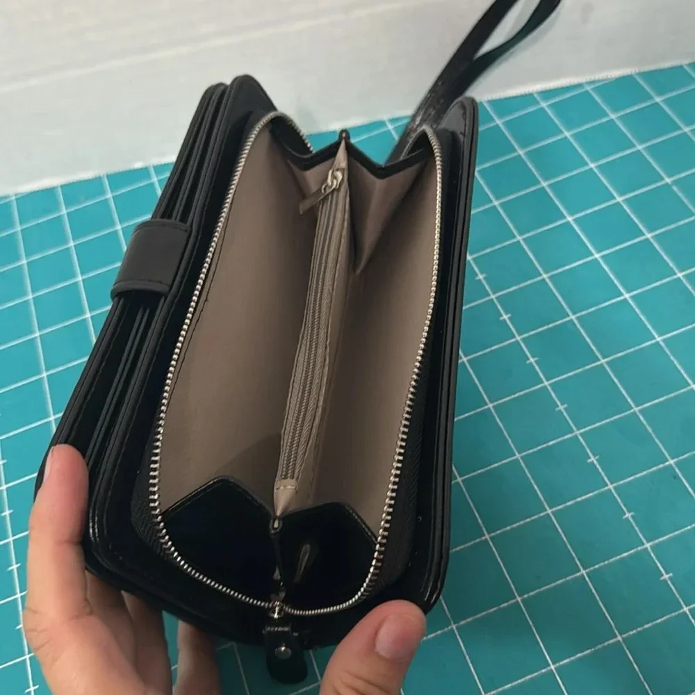 Bostanten Lomy Big Wallet For Women With Wristlet — Large Capacity NWOT